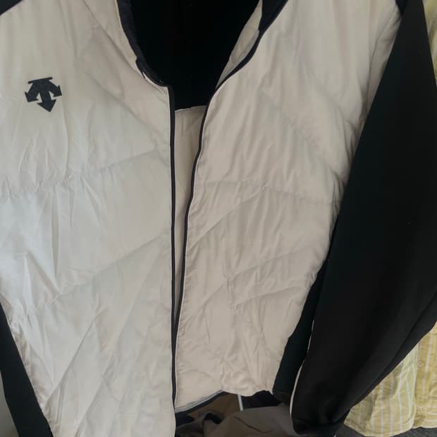 데상트 골프 패딩 M(100)