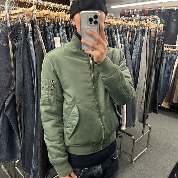 S) HUF 리버시블 봄버자켓 항공자켓 