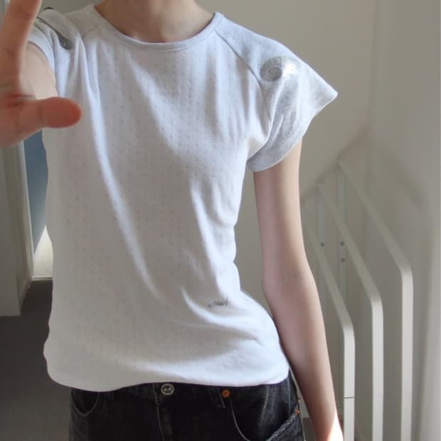 인앤양인하모니 Wing T-shirt, white