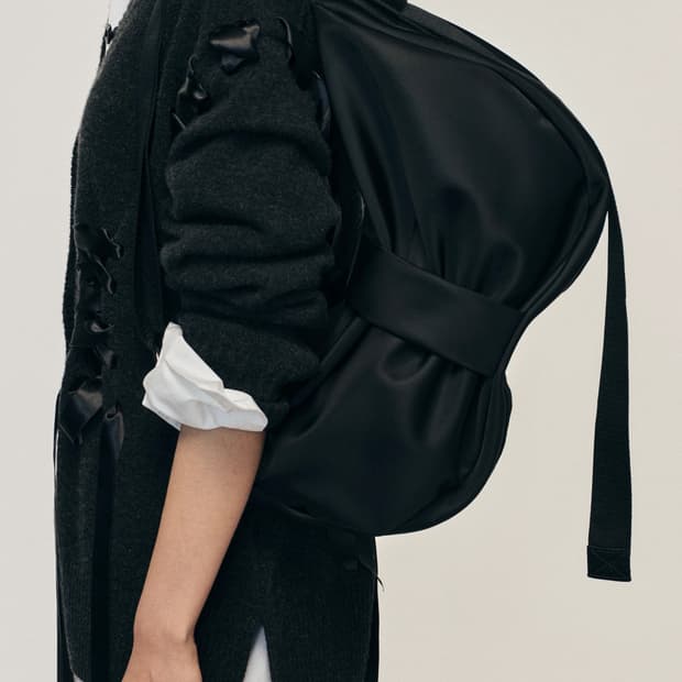 시몬로샤 25fw 비즈 보우 숄더백