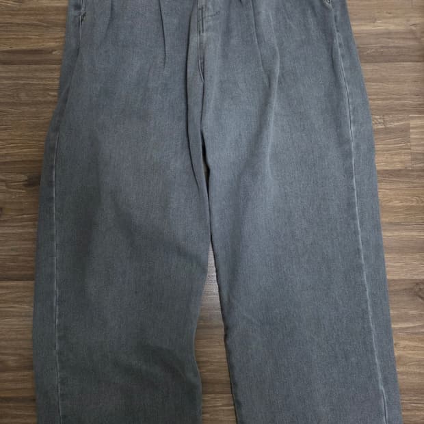 빈티지 흑청 투 턱 벌룬 데님팬츠