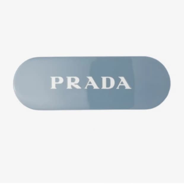 프라다 헤어핀