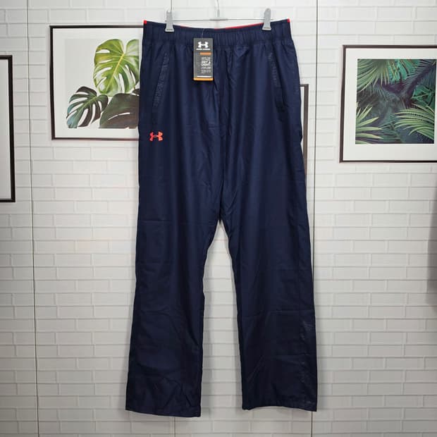 언더아머  트레이닝 팬츠 바지 XL 32~34사이스 새상품