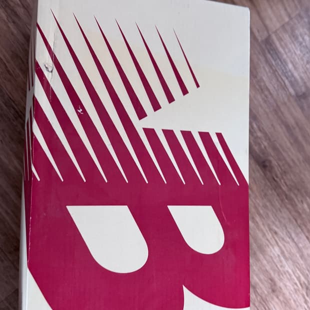 뉴발란스 992v2 USA (새상품) 득템하시길