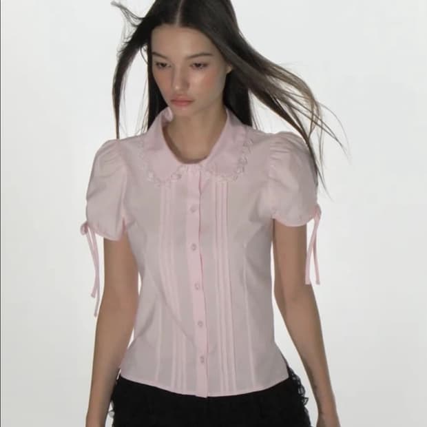 크랭크 핀턱 레이스 카라 블라우스 핑크