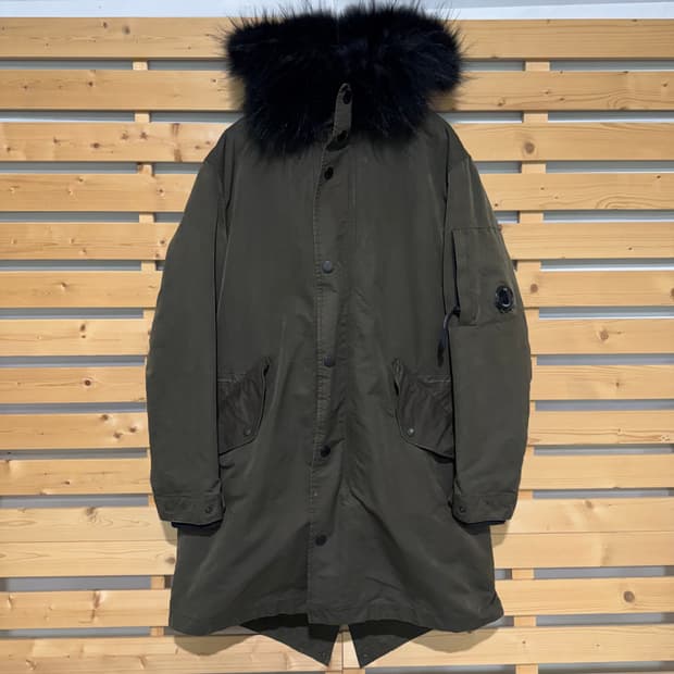 CP컴파니 퍼 야상 자켓