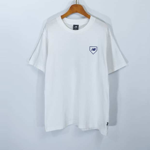 new balance 반팔티셔츠