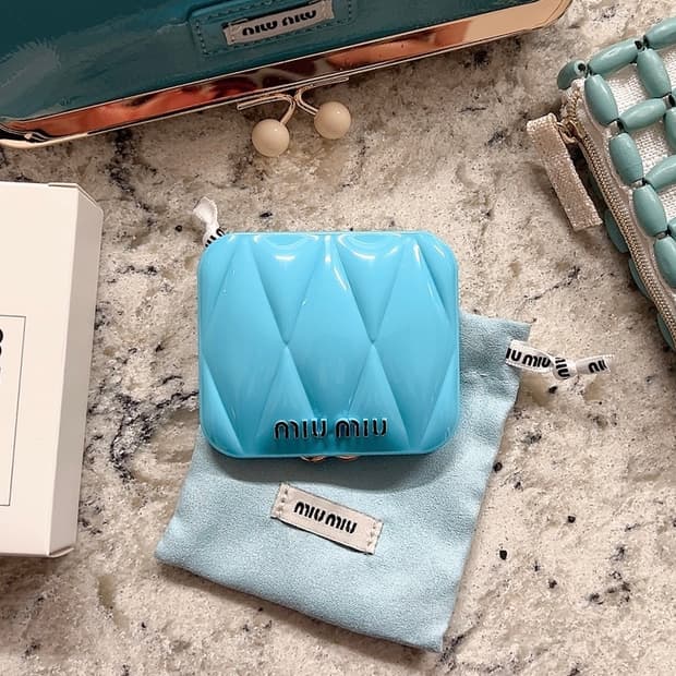 미우미우 하늘 양면 손거울