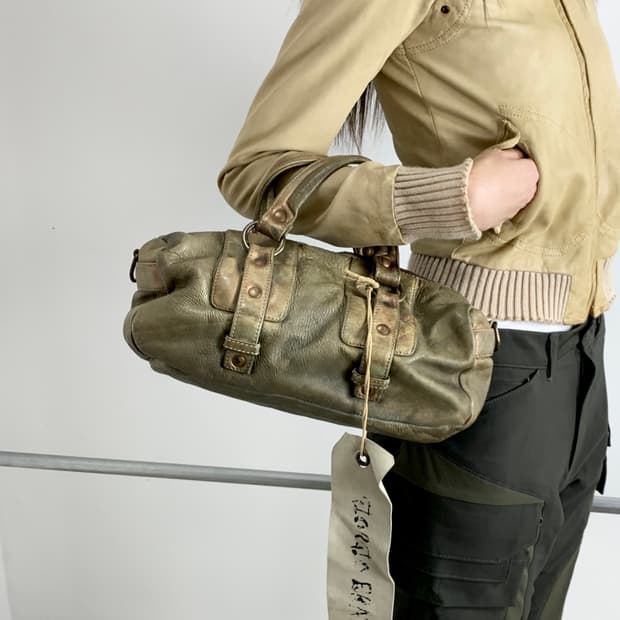 조르지오 브라토 2-Way 보스턴 레더 핸드백