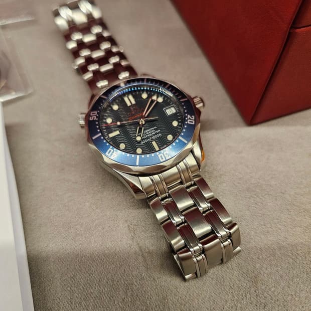 씨마스터 쿼츠 2세대 풀셋 41mm 구매합니다