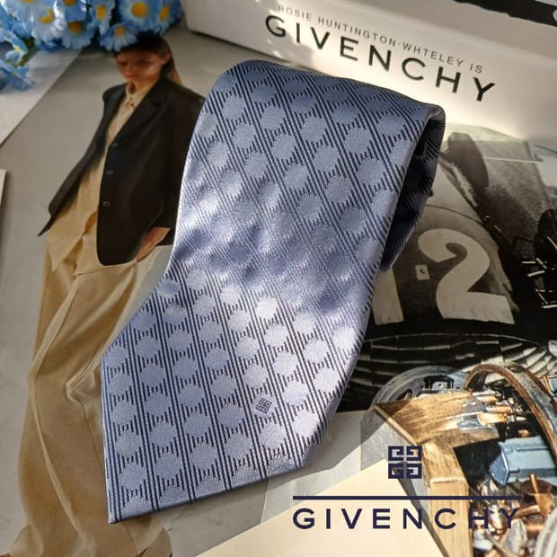 지방시 실크 블루 패턴 넥타이 8.5cm A+등급 A19487
