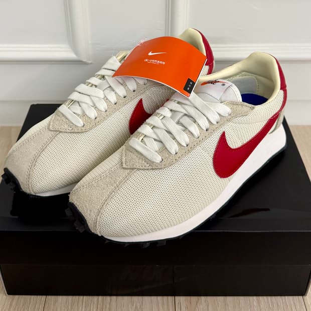 (235)(새상품)나이키 스니커즈 LD-1000 코코넛 레드