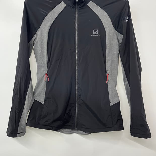 살로몬 여성 트레이닝 재킷 바람막이 95사이즈 (M)