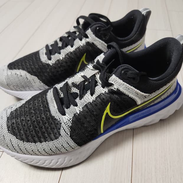 나이키 운동화 리액트 인피니티 런 플라이니트 2 사이버 레이서 블루 러닝