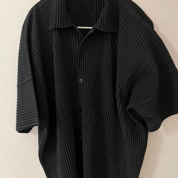 옴므플리세 반팔 셔츠 검정 2