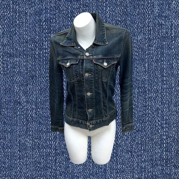 LevI’s denim  jacket 