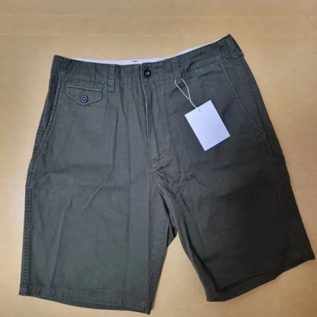 퍼스트플로어 (파프터) 치노 쇼츠 46사이즈 올리브 새상품