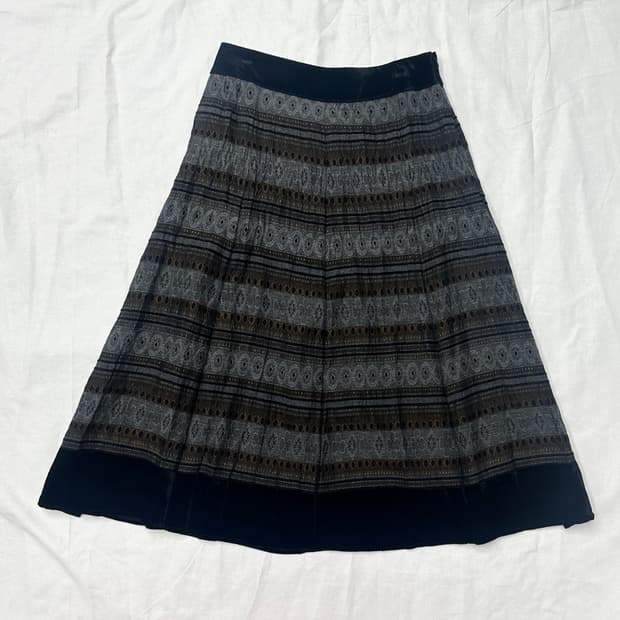 gabardine k.t 패턴 롱스커트