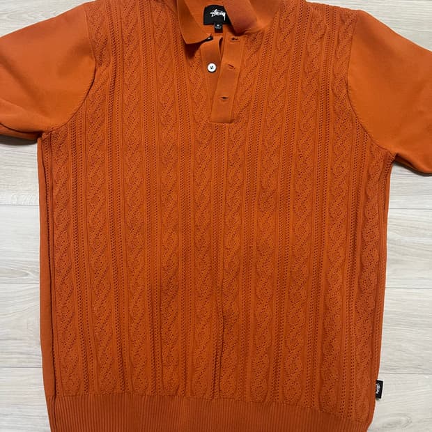 스투시 케이블 폴로 니트 팝니다