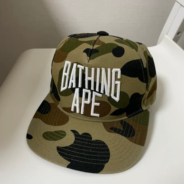 베이프 nyc 로고 모자