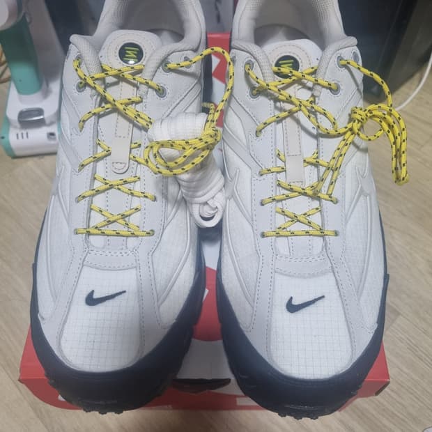 [300] 나이키 샥스 라이드 2 블랙 앤 팬텀