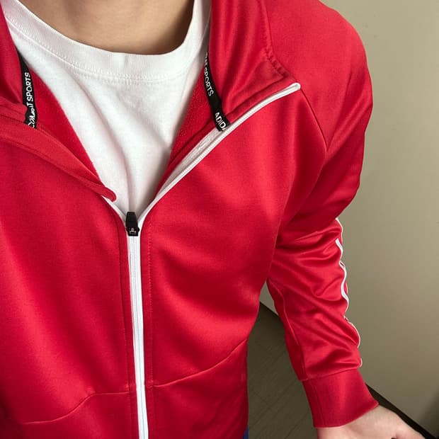 아디다스 스포츠 빨강 져지 집업