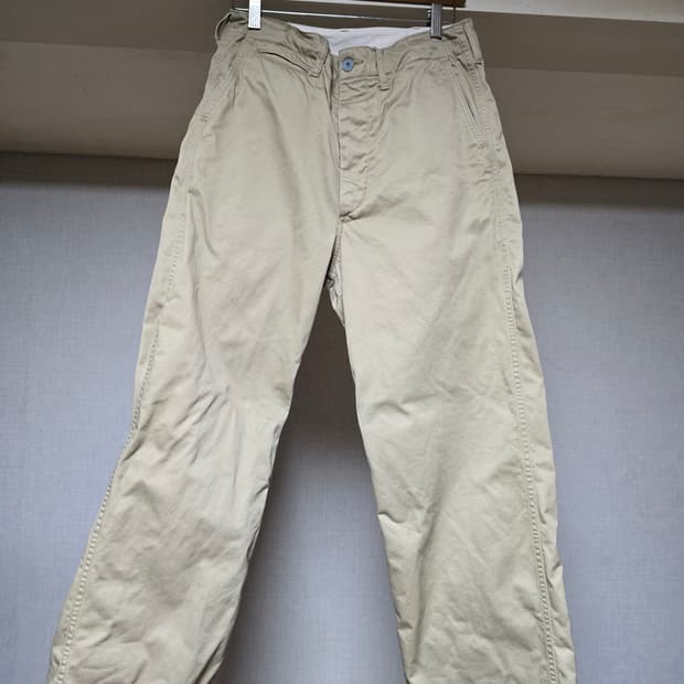 브론슨 1942 아미 치노