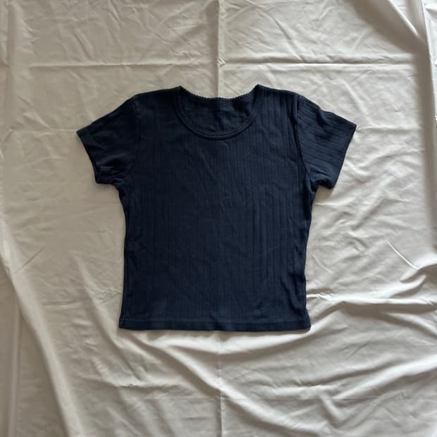 brandy melville 애슐린 아일렛 탑 반팔 티셔츠