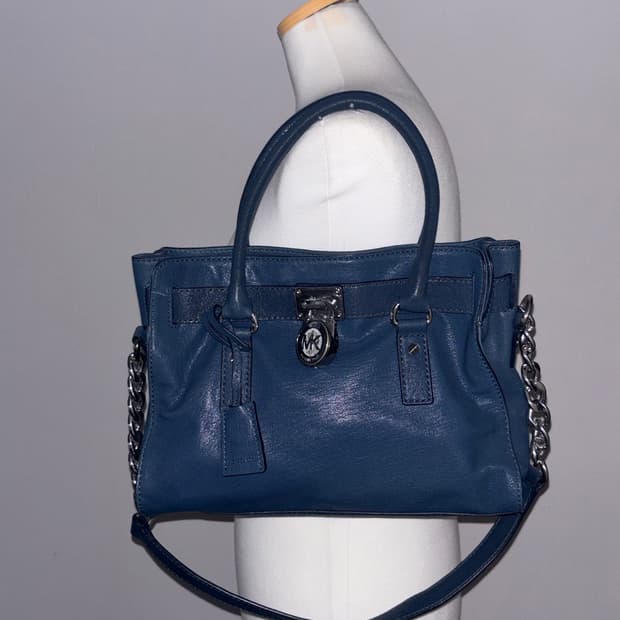 Michael kors blue tote bag