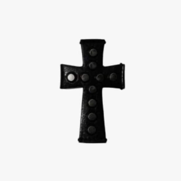 Cross Stud Strap Wallet Black 스컬프터 지갑