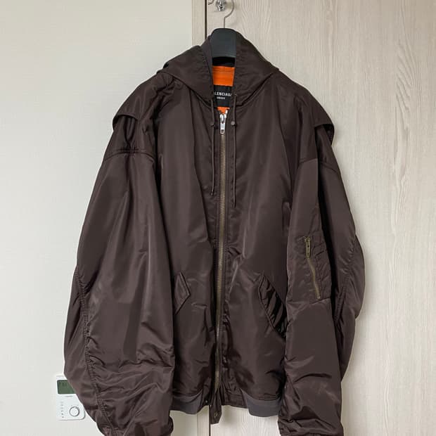 (5) 발렌시아가 3B봄버 브라운 자켓