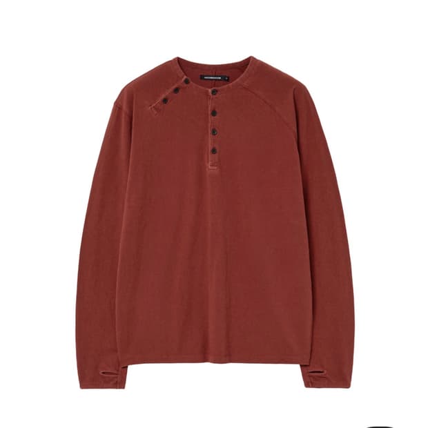 해칭룸 더블 헨리넥 레드 M 팝니다.