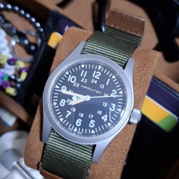 해밀턴 카키필드 메카니컬 38mm
