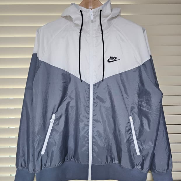 나이키 윈드러너 바람막이 L(100)