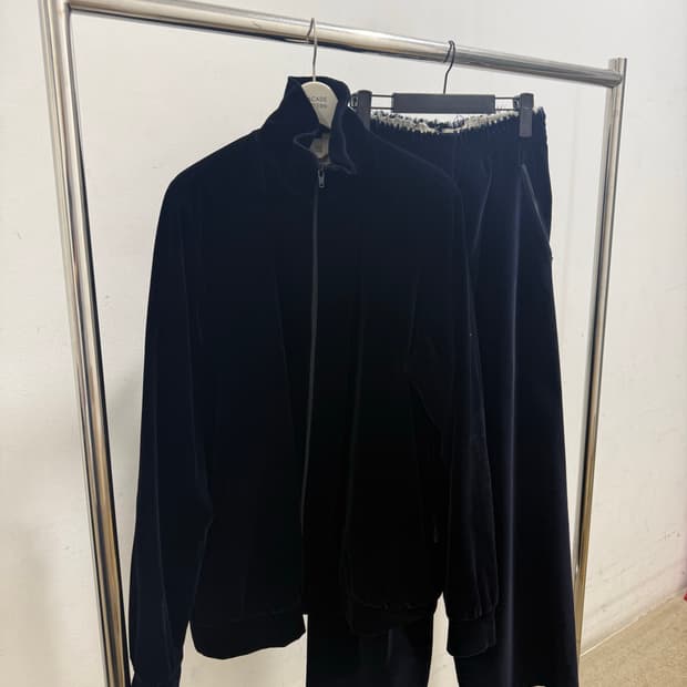 카미엘 포트젠스 벨벳 셋업 [개별구매 가능]