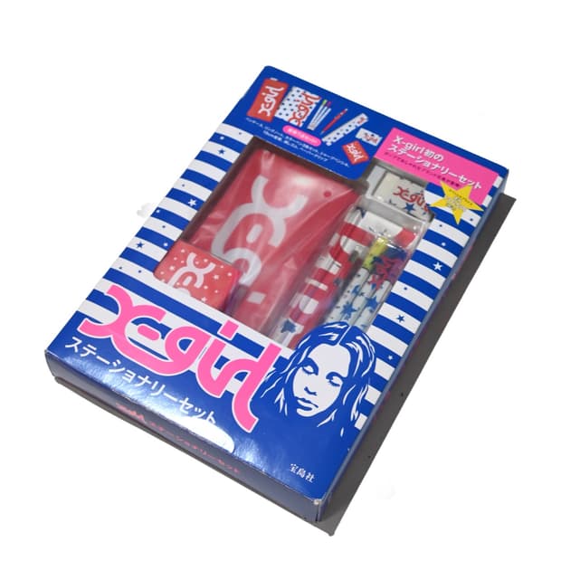90s x girl desk set 