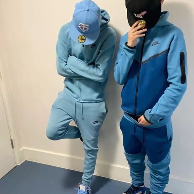 나이키 테크팩 (센트럴씨 착용) 