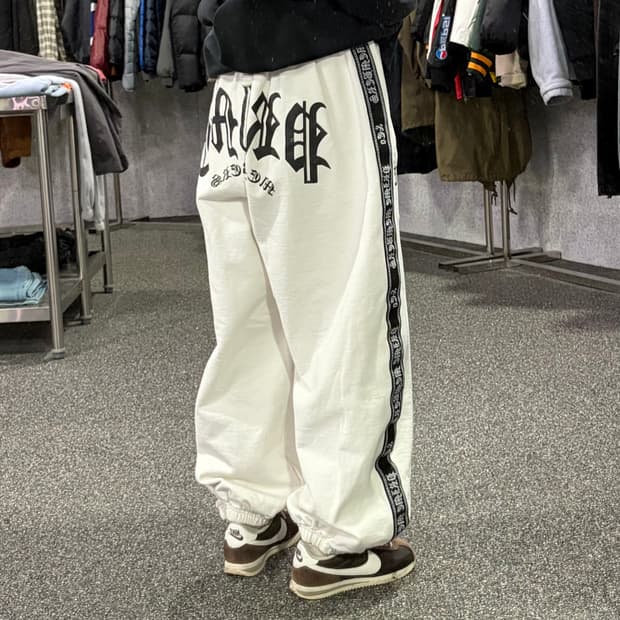 프라임 멤버스 화이트 트랙탑 조거 팬츠 B3943