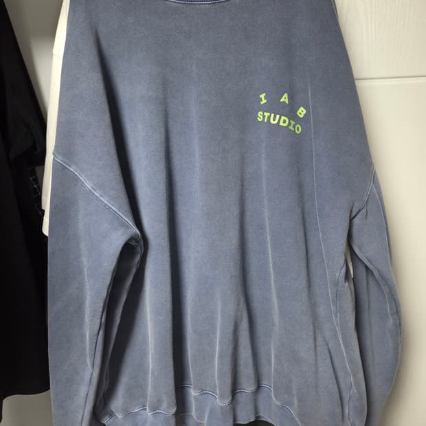 (2XL)(XXL) 아이앱 IAB 피그먼트 맨투맨