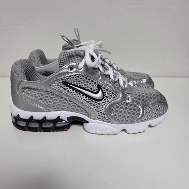 [260] 나이키 줌 스피리돈