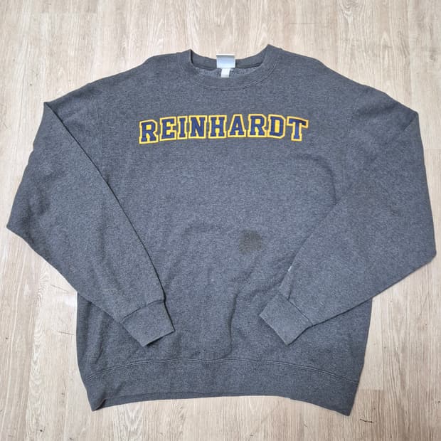 챔피온 라인하르트 빅로고 맨투맨