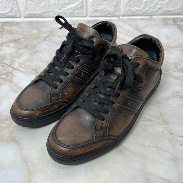 토즈 빈티지워싱 레더 스니커즈 255