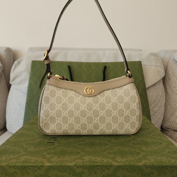 전시품급 구찌 GG 수프림 오피디아 숄더백 스몰 베이지