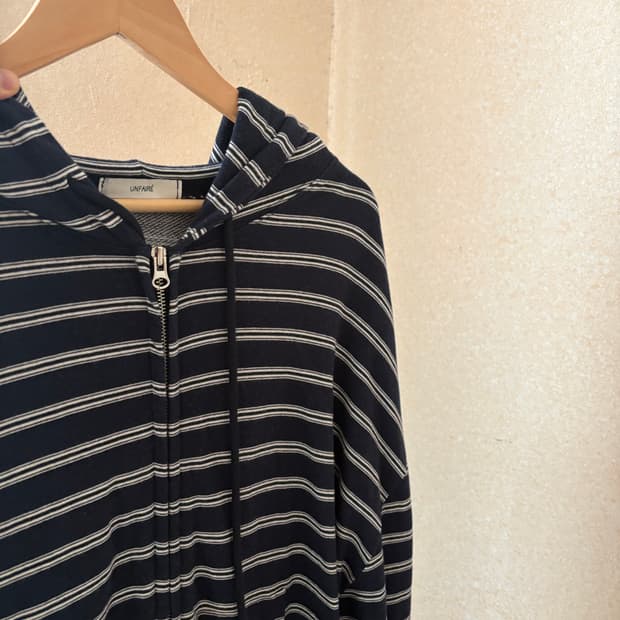 베이그 Tokyo stripe crop hood jp