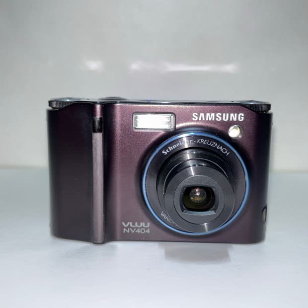 삼성 VLUU NV404디카