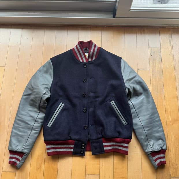 골든베어 바시티 자켓