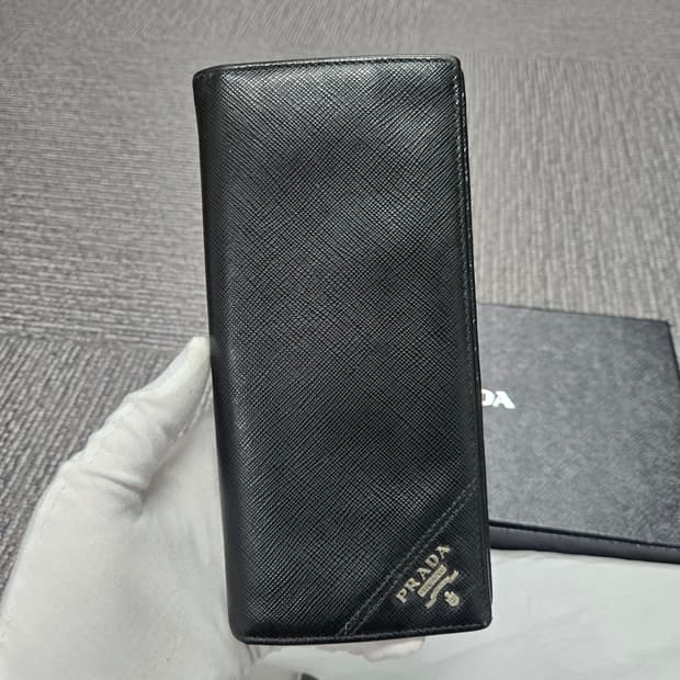 [특가][정품]프라다 사피아노 장지갑