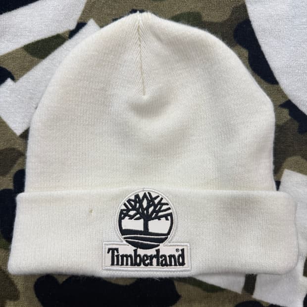 FW16 슈프림 x 팀버랜드 비니 (하자있음)