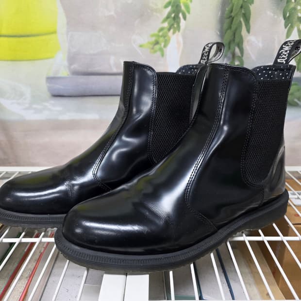 닥터마틴 260 플로랄 첼시부츠 SE13