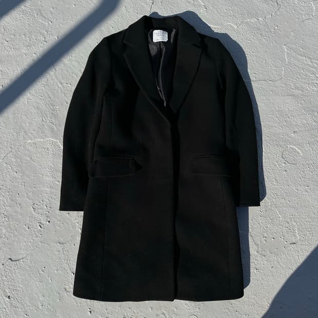 JPN UNITED TOKYO 유나이티드 도쿄 블랙 체스터코트 1